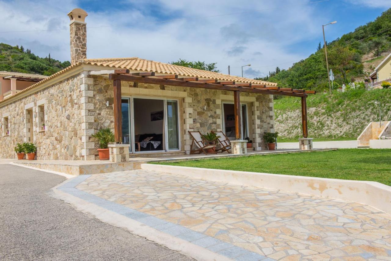 Villas Porto Kamini Afionas Corfu מראה חיצוני תמונה